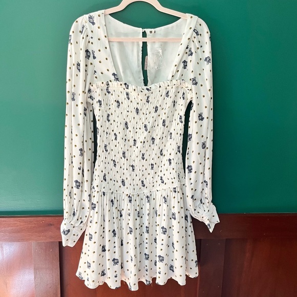 FREE PEOPLE ‘Two Faces’ White Floral Print Smocked Mini Dress Balloon Sleeve - Picture 9 of 11